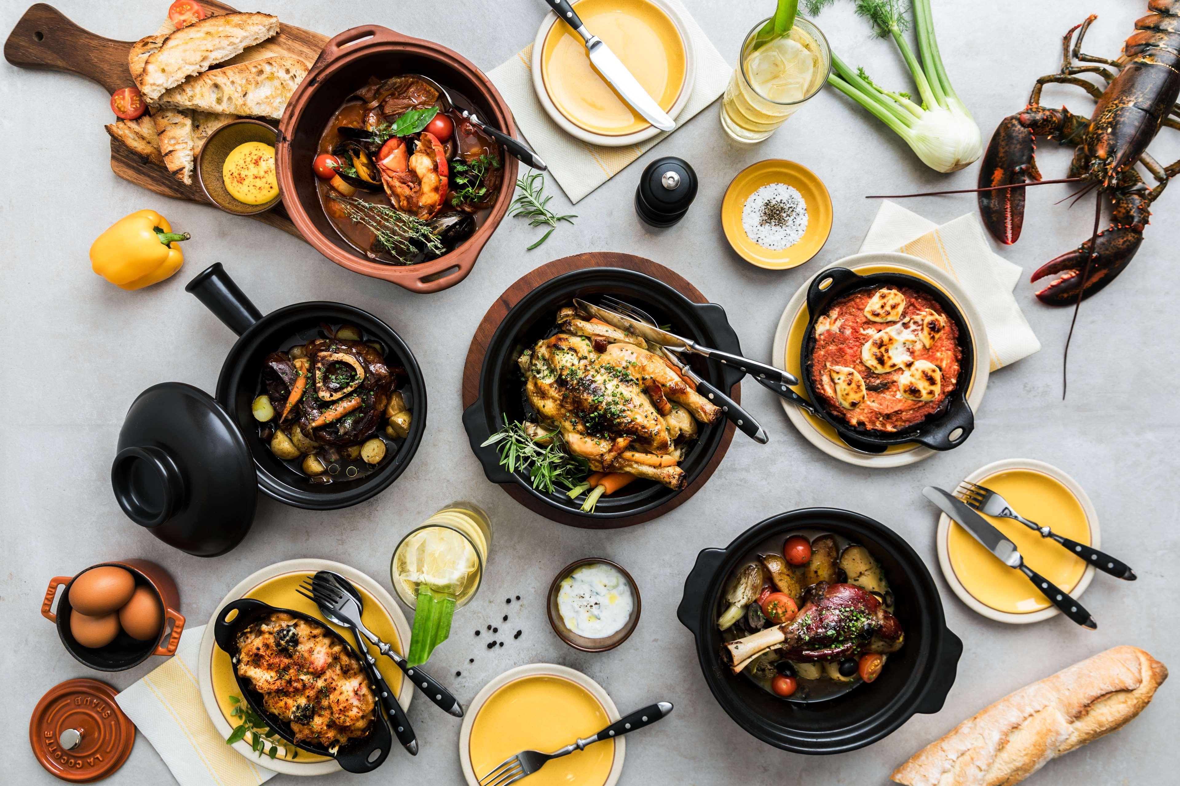 Andaz Singapore, By Hyatt Екстер'єр фото A selection of French cuisine