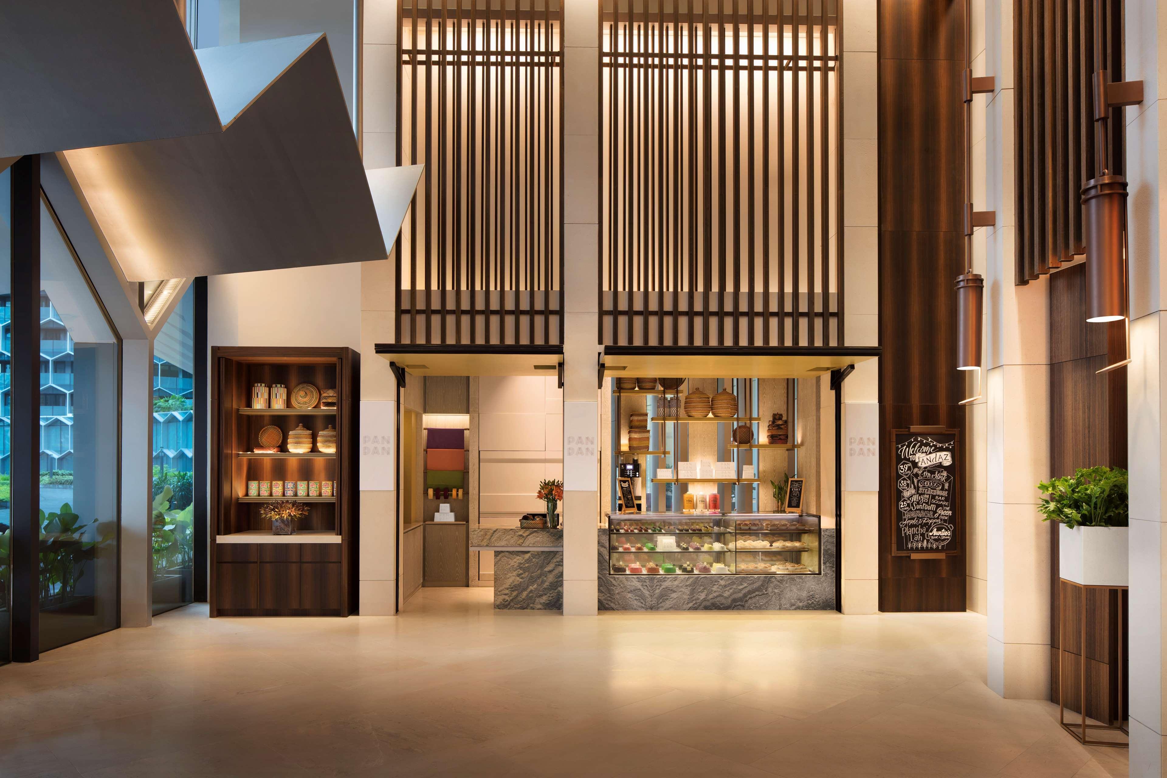 Andaz Singapore, By Hyatt Екстер'єр фото The lobby of the hotel